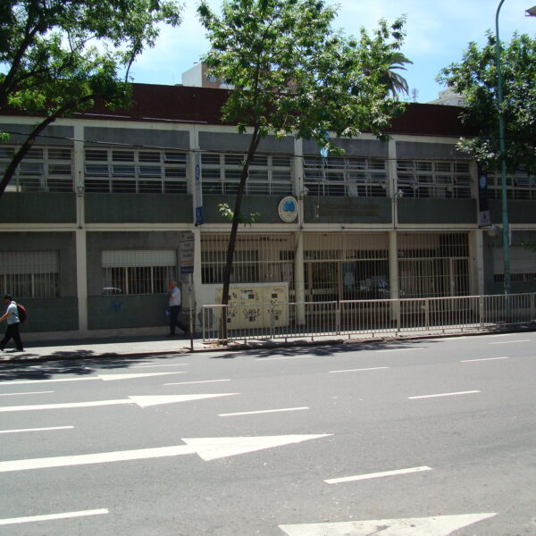 Escuela Av. Belgrano 3767